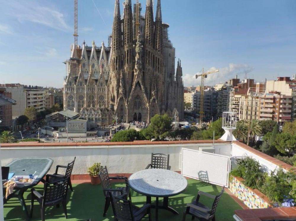 Absolute Sagrada Familia Appartement Barcelona Buitenkant foto