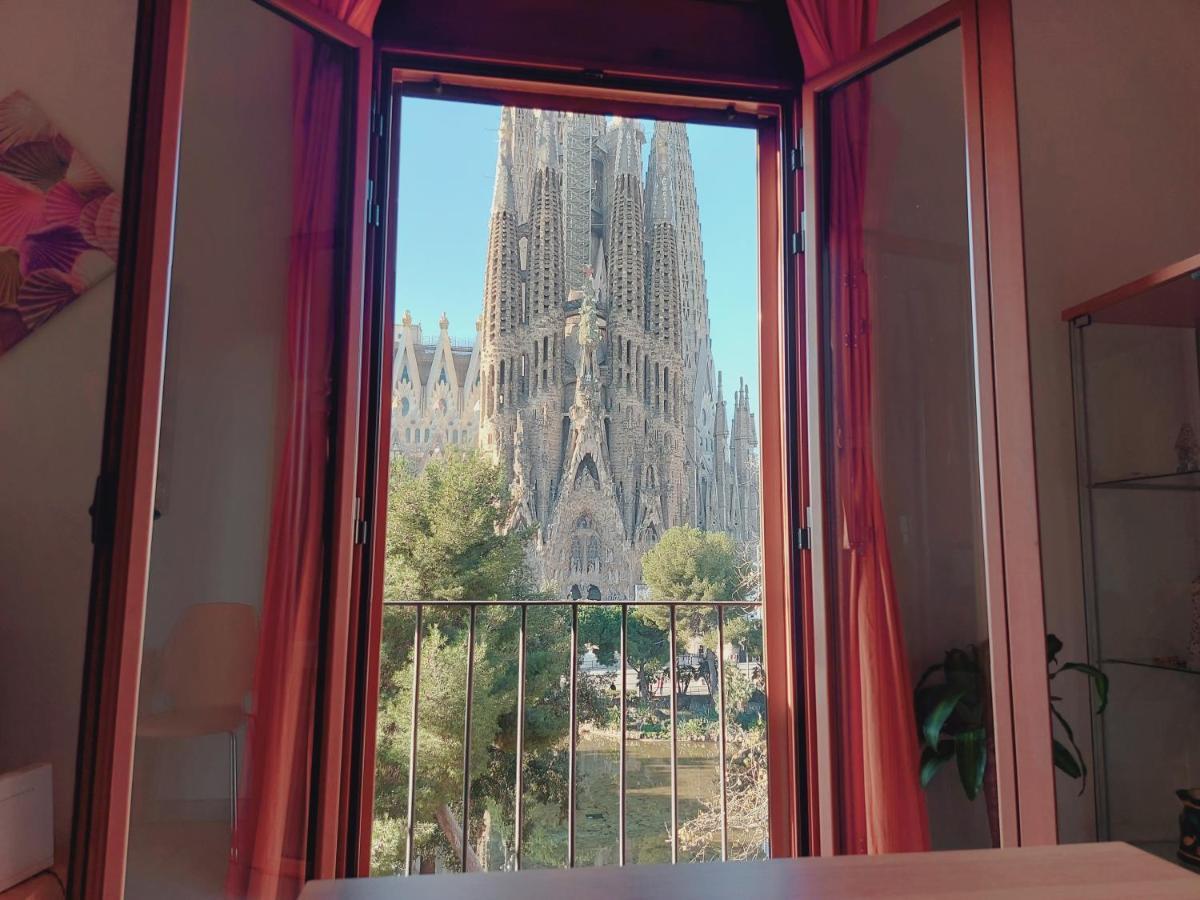 Absolute Sagrada Familia Appartement Barcelona Buitenkant foto