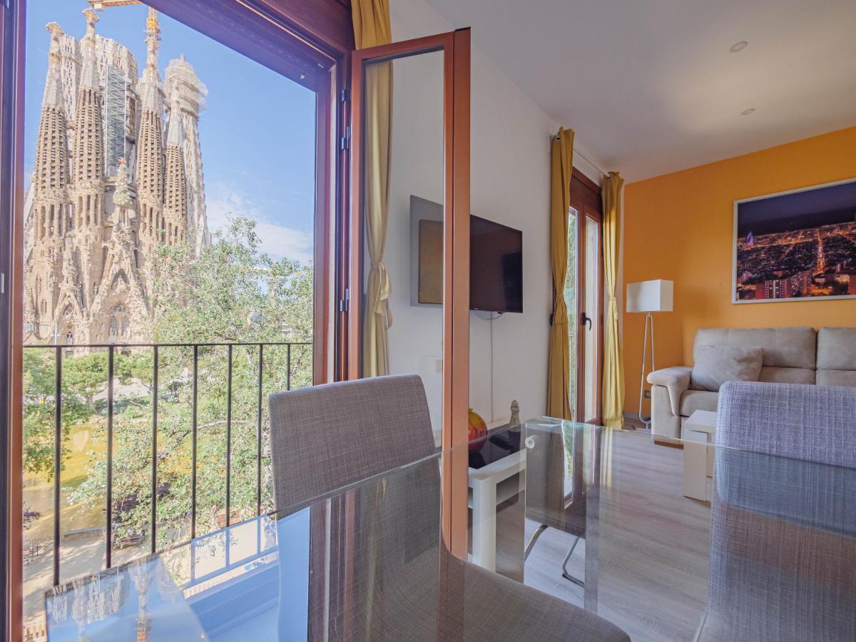 Absolute Sagrada Familia Appartement Barcelona Buitenkant foto